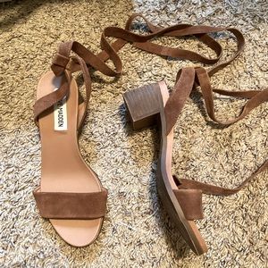 ALDO lace up sandals !